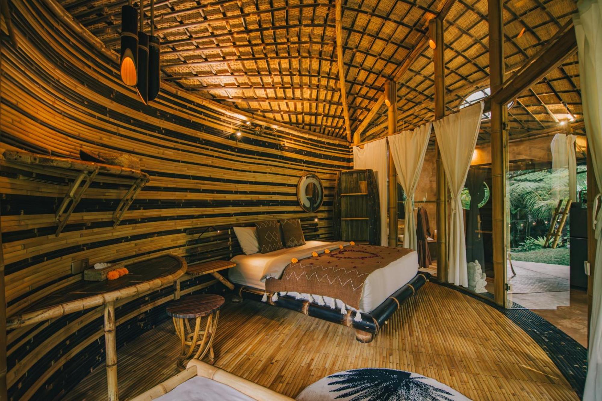 Hideout Eco Bamboo House Bali Villa Selat